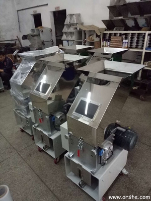 China Factory Hot Sale Industrial Low-speed Grinder Crusher Granulator OG-3LS for Plastic Sprues and Defects